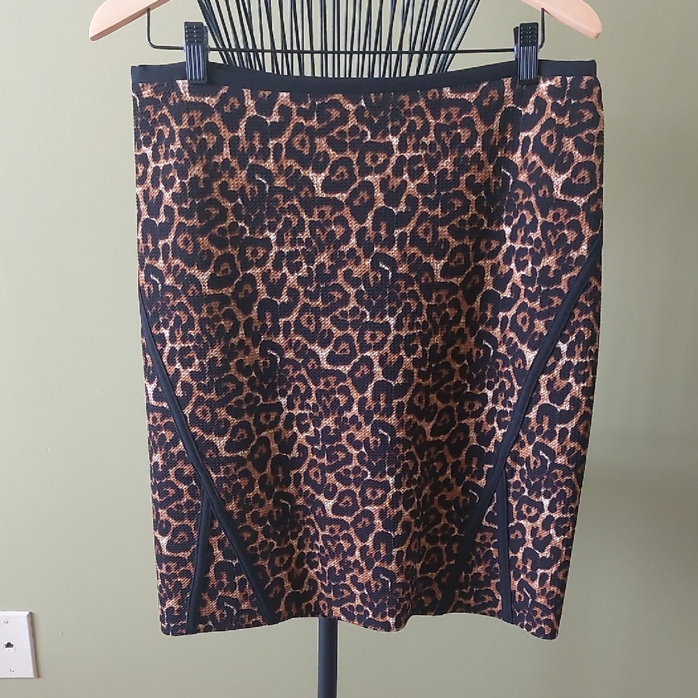 Size 10, Cartise Stylish Leopard Print Mini Skirt.
